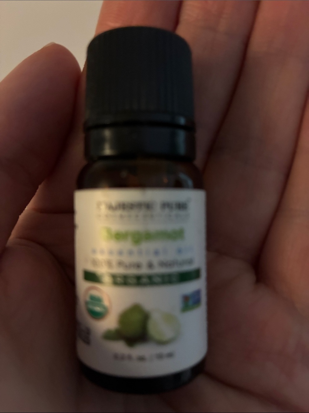 Bergamot Essential Oil - Natural Aromatherapy (Black/Amber Bottle)